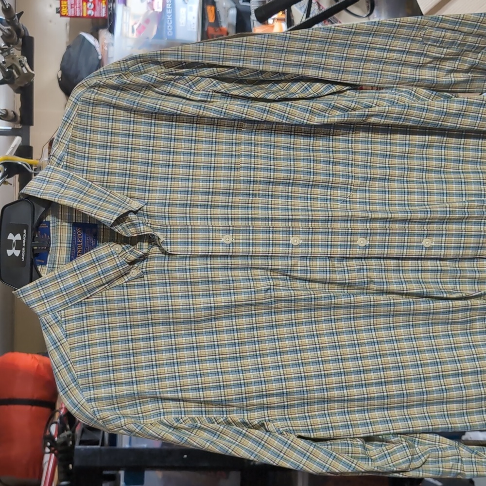 Garage Sale!! Pendleton Broadway cloth plaid large casual dress shirt